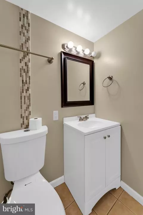 13926 Valleyfield Dr, Silver Spring, MD 20906 photo 6