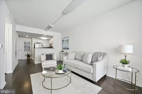 930 Wayne Ave #1111, Silver Spring, MD 20910 photo 15