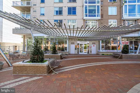 930 Wayne Ave #1111, Silver Spring, MD 20910