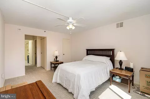 15101 Interlachen Dr #623, Silver Spring, MD 20906 photo 18