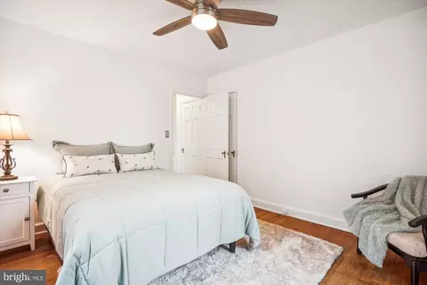 Bedroom - 610 Forest Glen Rd, Silver Spring, MD 20901 photo 2 of 8