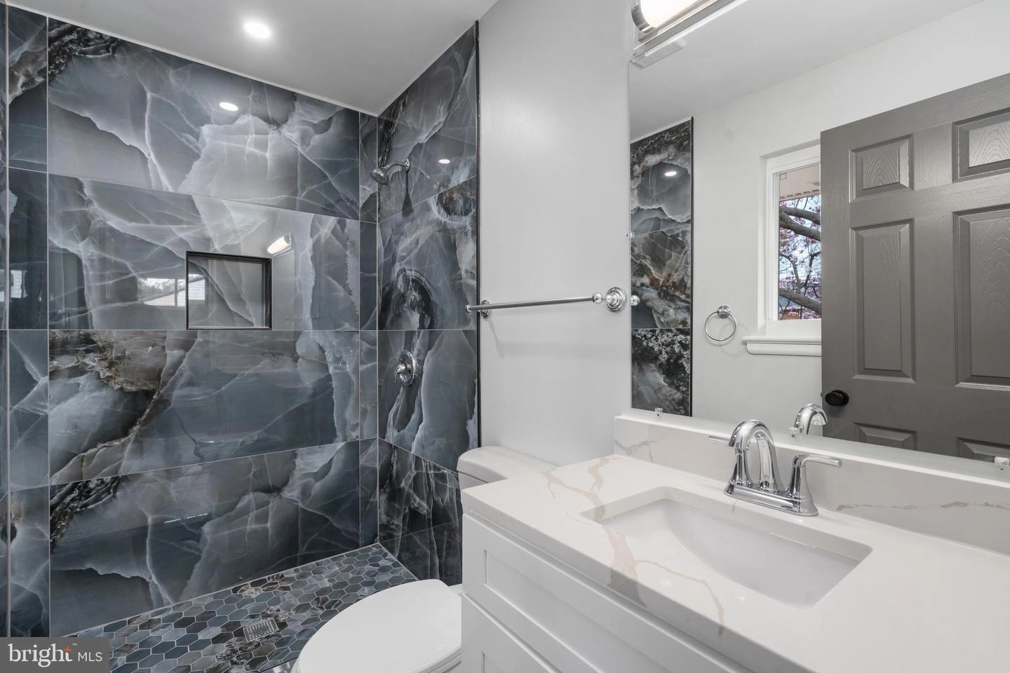 1419 Stateside Dr, Silver Spring, MD 20903 photo 13