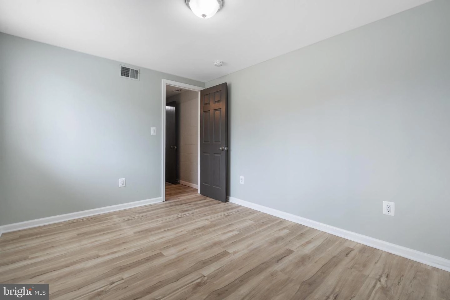 1419 Stateside Dr, Silver Spring, MD 20903 photo 39