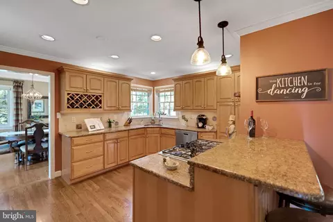 1801 Merrifields Dr, Silver Spring, MD 20906 photo 10