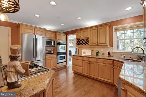 1801 Merrifields Dr, Silver Spring, MD 20906 photo 12