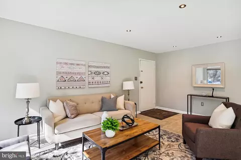 12403 Braxfield Ct #464, Rockville, MD 20852