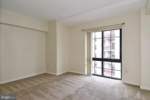 Living - 7915 Eastern Ave #711, Silver Spring, MD 20910 photo 2 of 2