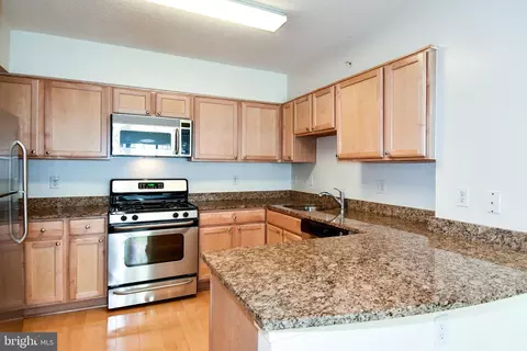 Kitchen - 7915 Eastern Ave #711, Silver Spring, MD 20910 photo 2 of 5