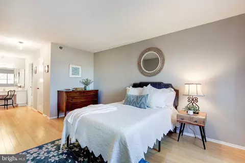 Bedroom - 15100 Interlachen Dr #522, Silver Spring, MD 20906 photo 2 of 4