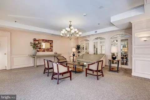 Dining - 15100 Interlachen Dr #522, Silver Spring, MD 20906 photo 1 of 6