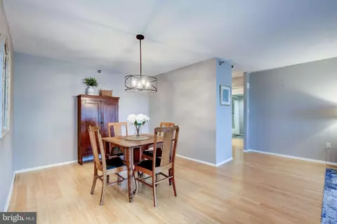 Dining - 15100 Interlachen Dr #522, Silver Spring, MD 20906 photo 4 of 6