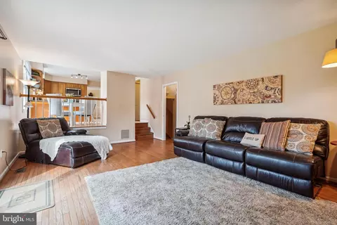 639 Symphony Woods Dr, Silver Spring, MD 20901 photo 16