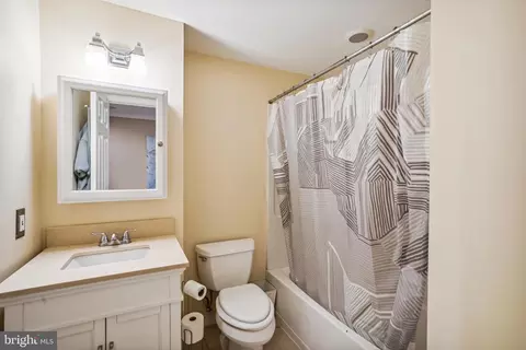 639 Symphony Woods Dr, Silver Spring, MD 20901 photo 42