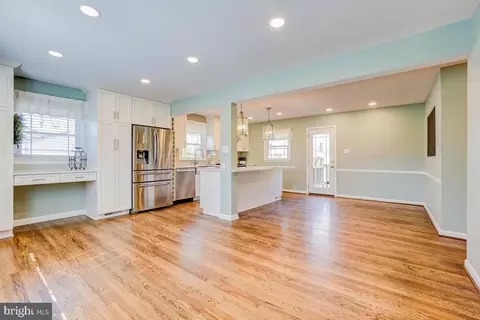 3303 Moline Rd, Silver Spring, MD 20902 photo 4