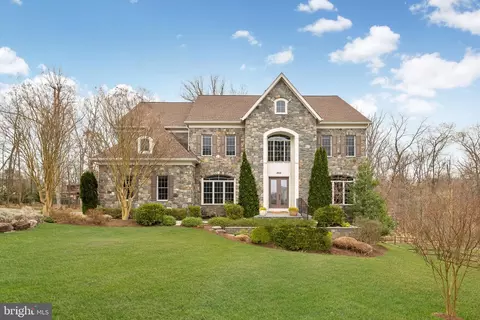 8908 Bells Mill Rd, Potomac, MD 20854