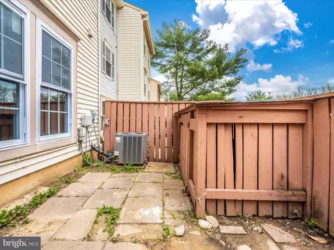 Exterior - 4129 Peppertree Ln #4129, Silver Spring, MD 20906 photo 11 of 12