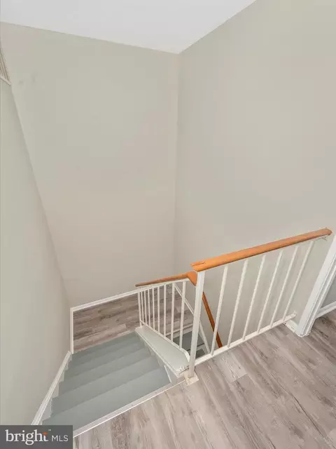 Entry Way - 4129 Peppertree Ln #4129, Silver Spring, MD 20906 photo 4 of 4