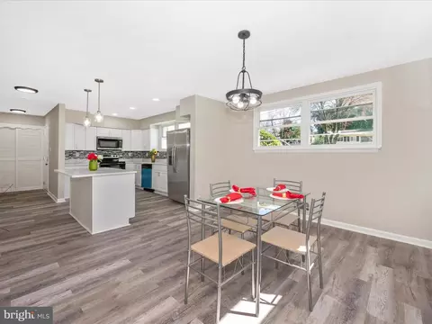 Dining - 719 Hillsboro Dr, Silver Spring, MD 20902 photo 4 of 4