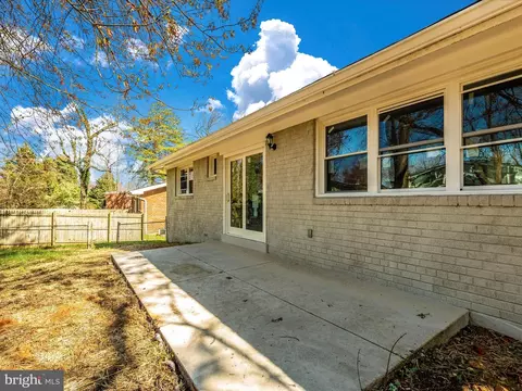 Exterior - 719 Hillsboro Dr, Silver Spring, MD 20902 photo 5 of 15