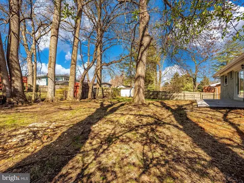 View/Area - 719 Hillsboro Dr, Silver Spring, MD 20902 photo 2 of 2