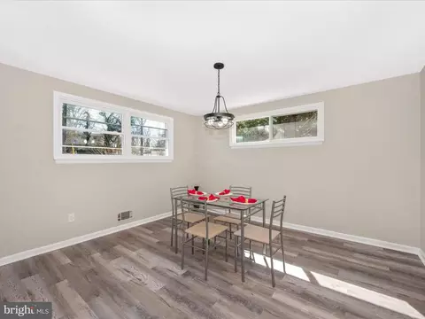 Dining - 719 Hillsboro Dr, Silver Spring, MD 20902 photo 1 of 4
