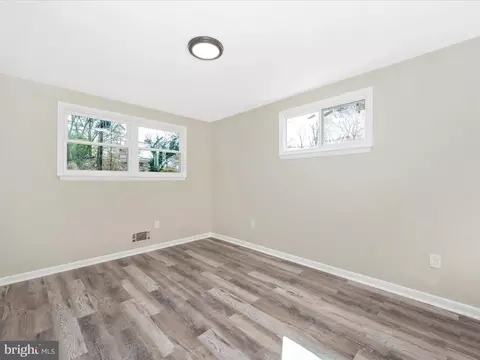 Bedroom - 719 Hillsboro Dr, Silver Spring, MD 20902 photo 1 of 4