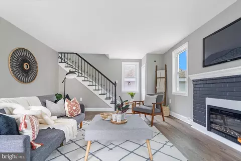 200 Timberwood Ave, Silver Spring, MD 20901