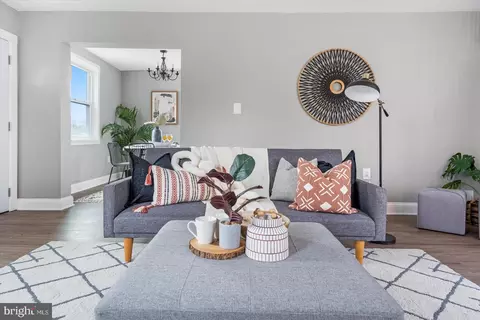 Living - 200 Timberwood Ave, Silver Spring, MD 20901 photo 5 of 8