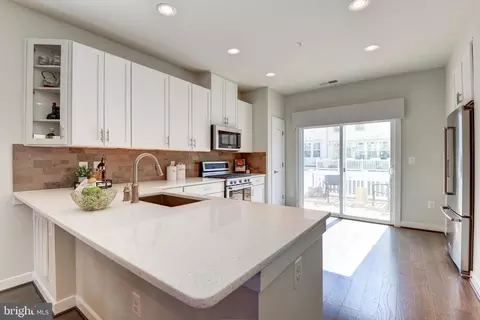 Kitchen - 9770 Fields Rd, Gaithersburg, MD 20878 photo 2 of 6