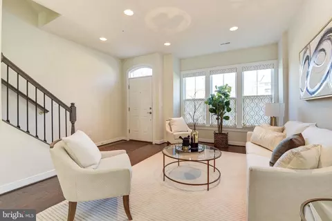 Entry Way - 9770 Fields Rd, Gaithersburg, MD 20878 photo 3 of 10