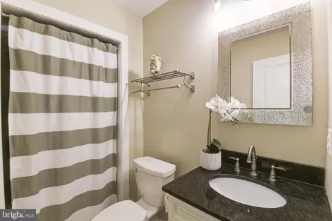 Bath - 9770 Fields Rd, Gaithersburg, MD 20878 photo 4 of 4