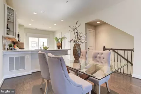 Dining - 9770 Fields Rd, Gaithersburg, MD 20878 photo 2 of 5