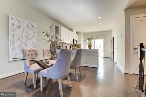 Dining - 9770 Fields Rd, Gaithersburg, MD 20878 photo 3 of 5