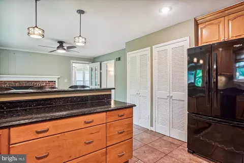 500 Marshall Manor Dr, Silver Spring, MD 20905 photo 12