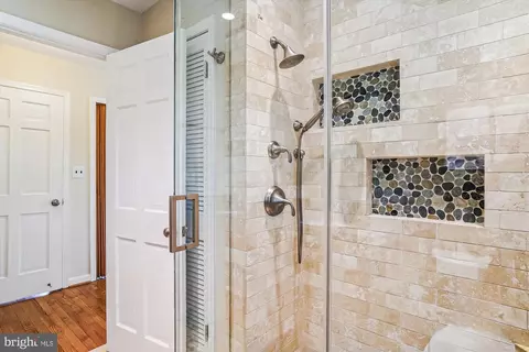 500 Marshall Manor Dr, Silver Spring, MD 20905 photo 25