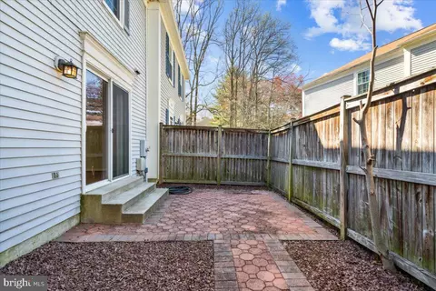 Exterior - 2634 Ashmont Ter, Silver Spring, MD 20906 photo 5 of 7
