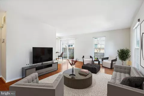 Living - 2634 Ashmont Ter, Silver Spring, MD 20906 photo 1 of 3