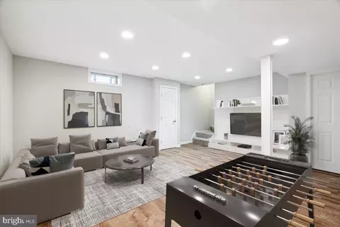 Living - 2634 Ashmont Ter, Silver Spring, MD 20906 photo 3 of 3