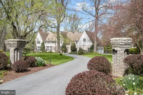 8808 Potomac Station Ln, Potomac, MD 20854