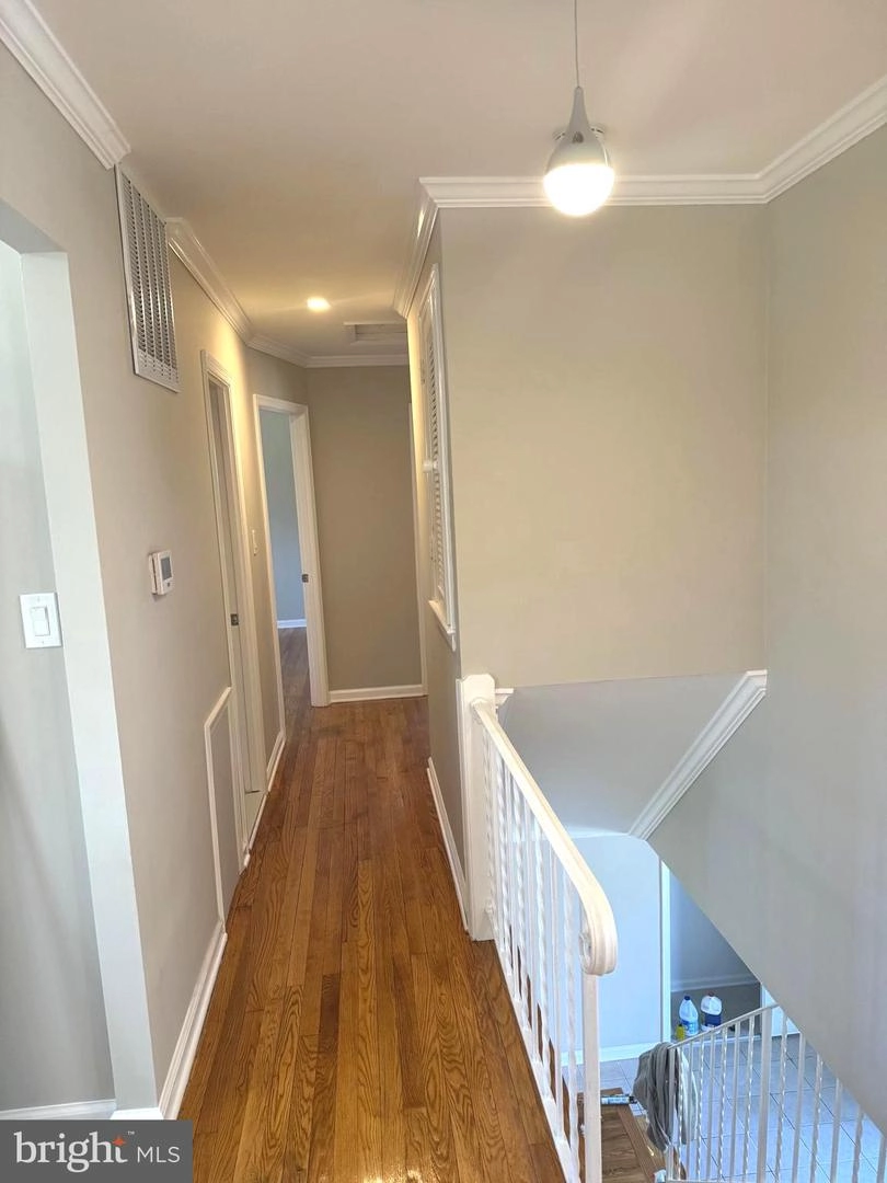 Entry Way - 9610 Mcalpine Rd, Silver Spring, MD 20901 photo 5 of 6
