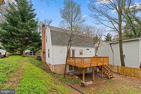 Exterior - 10217 Capitol View Ave, Silver Spring, MD 20910 photo 5 of 7