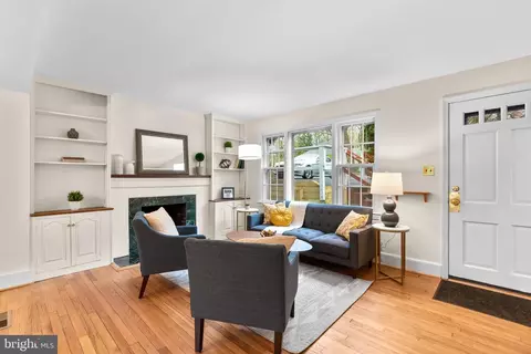 Living - 10217 Capitol View Ave, Silver Spring, MD 20910 photo 2 of 8