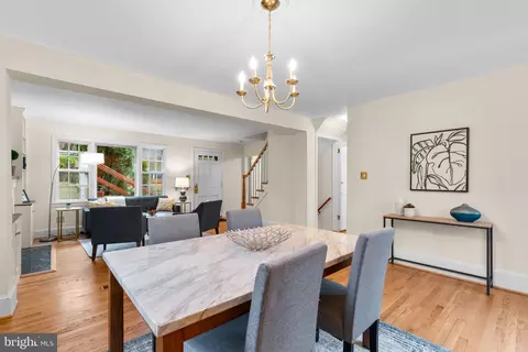 Dining - 10217 Capitol View Ave, Silver Spring, MD 20910 photo 3 of 4