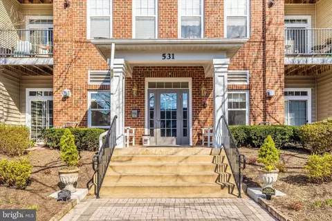 531 Lawson Way #408, Rockville, MD 20850