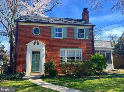 9513 Saybrook Ave, Silver Spring, MD 20901