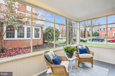Exterior - 9513 Saybrook Ave, Silver Spring, MD 20901 photo 5 of 12