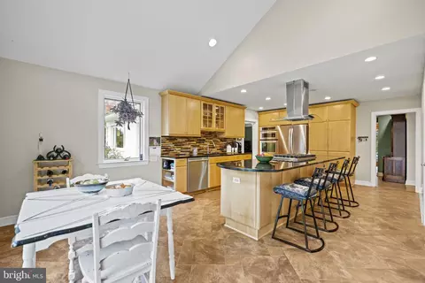 Kitchen - 10600 Unity Ln, Potomac, MD 20854 photo 2 of 3