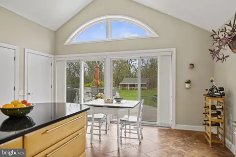 Dining - 10600 Unity Ln, Potomac, MD 20854 photo 1 of 4