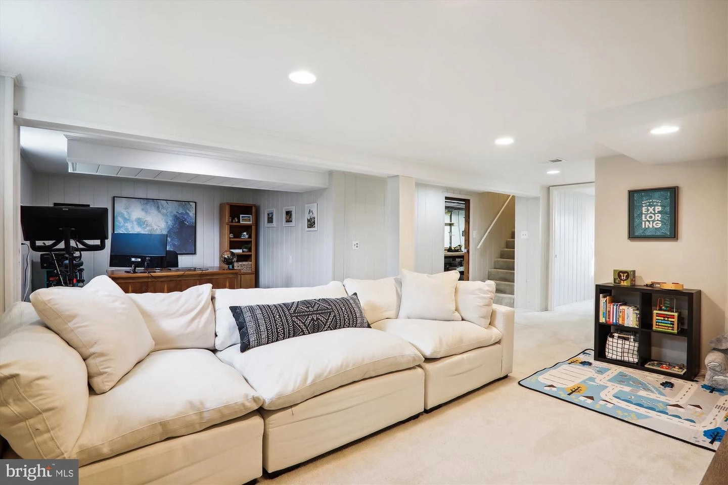 Living - 3519 Everton St, Silver Spring, MD 20906 photo 5 of 7