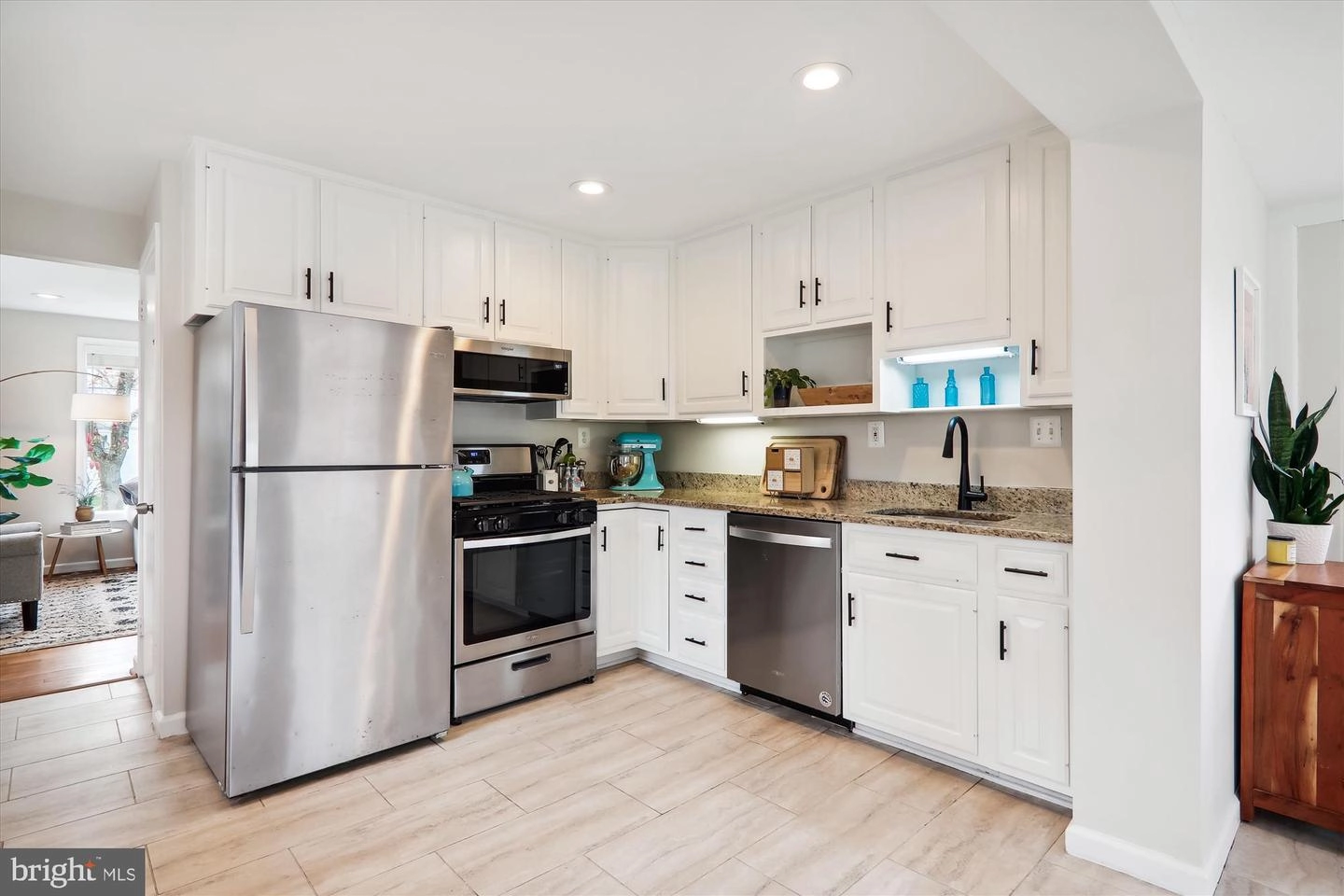 Kitchen - 3519 Everton St, Silver Spring, MD 20906 photo 2 of 3